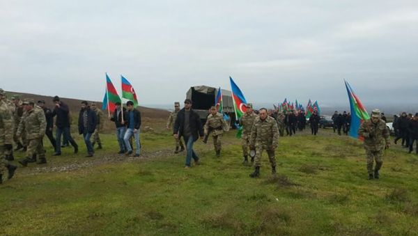 Похоронен ставший шехидом военнослужащий азербайджанской армии - Sputnik Азербайджан
