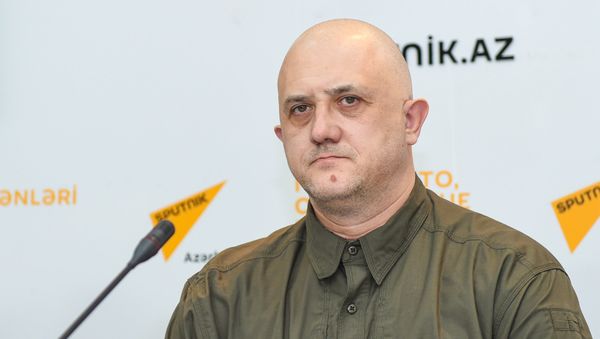 Российский политолог Евгений Михайлов - Sputnik Азербайджан