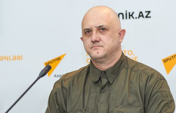 Российский политолог Евгений Михайлов - Sputnik Азербайджан