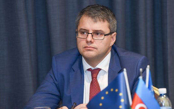 Заместитель министра культуры и туризма Назим Самедов - Sputnik Азербайджан