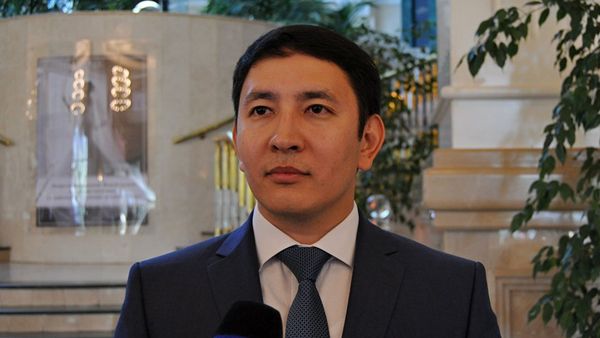 Ануар Жайнаков - Sputnik Азербайджан