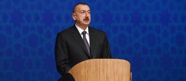 Ильхам Алиев на международной конференции 2017 - Год исламской солидарности: межрелигиозный и межкультурный диалог - Sputnik Азербайджан