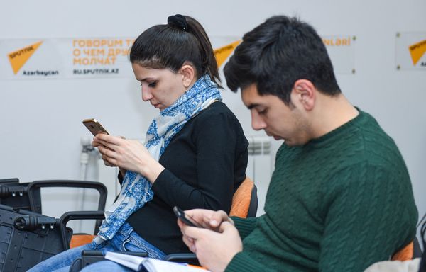 Политологи Заур Мамедов и Заур Ибрагимли подвели политические итоги уходящего года в мультимедийном пресс-центре Sputnik Азербайджан - Sputnik Азербайджан