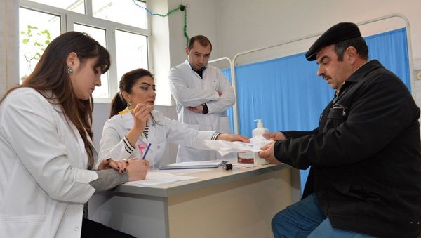 В Габалинском районе проведены медицинские обследования в связи с онкологическими заболеваниями - Sputnik Азербайджан