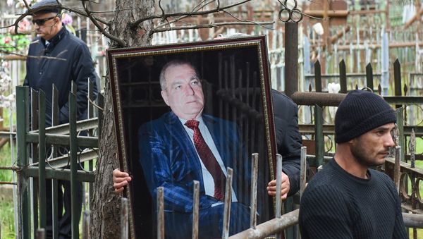 Похороны генерального директора информационного агентства Интерфакс-Азербайджан Александра Иванова - Sputnik Азербайджан