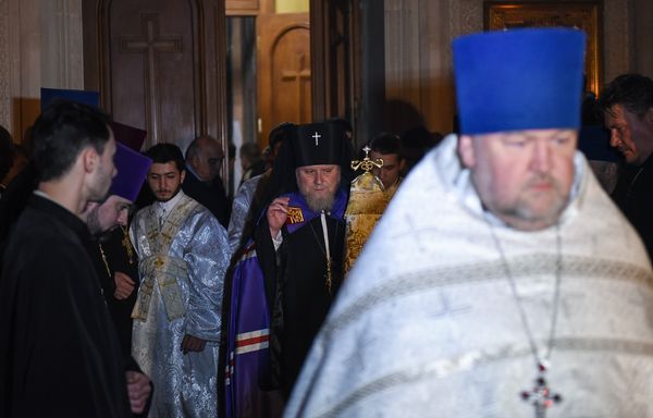 Рождественское богослужение в Кафедральном соборе Жен Мироносиц в Баку - Sputnik Азербайджан