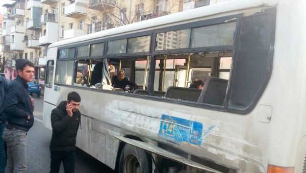 ДТП с участием маршрутного автобуса в Баку - Sputnik Азербайджан