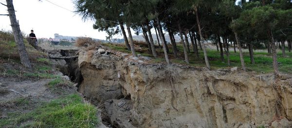 Оползневая зона в поселке Зых, фото из архива Оползневая зона в поселке Зых, фото из архива - Sputnik Азербайджан