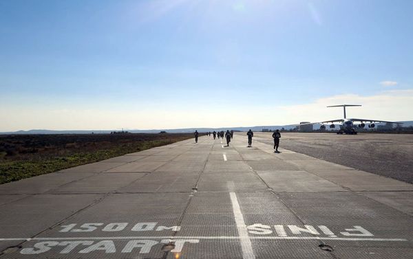 С личным составом Азербайджанской Армии проводятся тестовые экзамены для присвоения классной квалификации - Sputnik Азербайджан