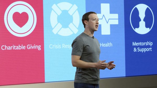 Основатель и главный исполнительный директор Facebook Марк Цукерберг - Sputnik Азербайджан