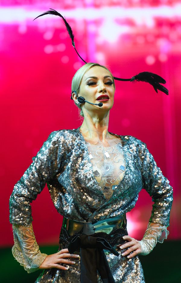 Звезда турецкого шоу-бизнеса Ажда Пеккан выступила с сольным концертом во Дворце Гейдара Алиева - Sputnik Азербайджан