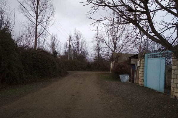В Агдаме село подверглось обстрелу со стороны ВС Армении В Агдаме село подверглось обстрелу со стороны ВС Армении - Sputnik Азербайджан