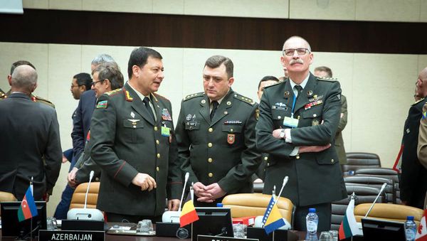 Начальник Генштаба ВС Азербайджана, генерал-полковник Наджмеддин Садыков принял участие в заседании НАТО - Sputnik Азербайджан
