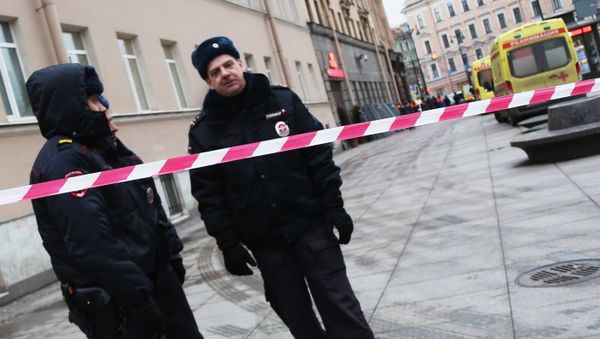 Сотрудники правоохранительных органов РФ в Санкт-Петербурге, фото из архива - Sputnik Азербайджан