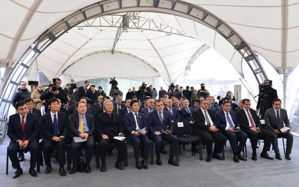 Церемония закладки фундамента нового учебного Центра профессиональной подготовки - Sputnik Азербайджан