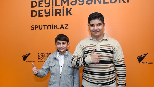 Намик и Самед - участники второго сезона Ты супер! на НТВ - Sputnik Азербайджан
