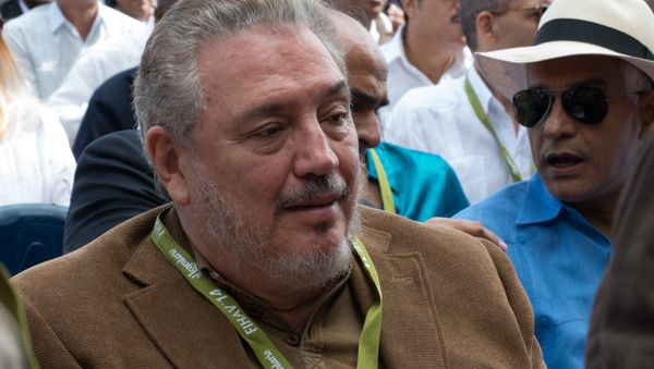 Старший сын бывшего кубинского лидера Фиделя Кастро, доктор наук Фидель Анхель Кастро Диас-Баларт  РИА Новости https://ria.ru/world/20180202/1513821580.html - Sputnik Азербайджан