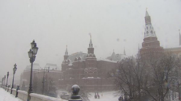 Рекордный снегопад в центральной части России - Sputnik Азербайджан