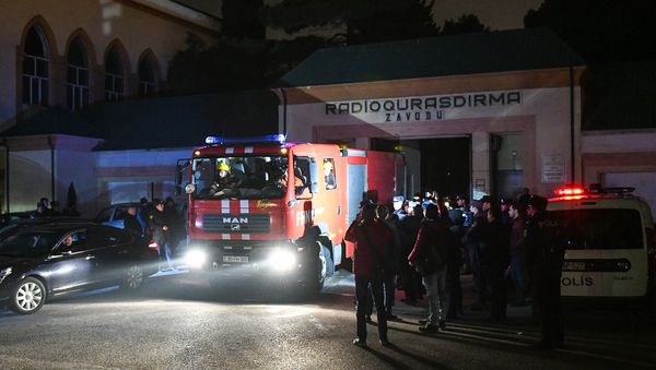 Взрыв в Хатаинском районе Баку - Sputnik Азербайджан