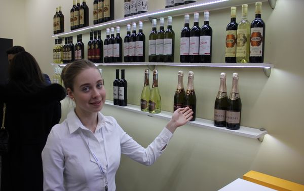 Азербайджанские продукты на международной выставке Продэкспо-2018 - Sputnik Азербайджан