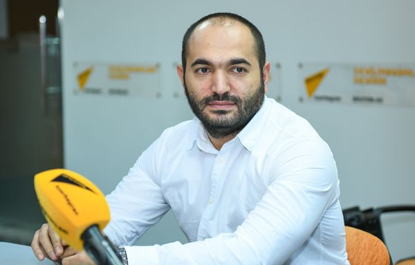 Радиоведущий Araz FM Сурхай Аскеров - Sputnik Азербайджан
