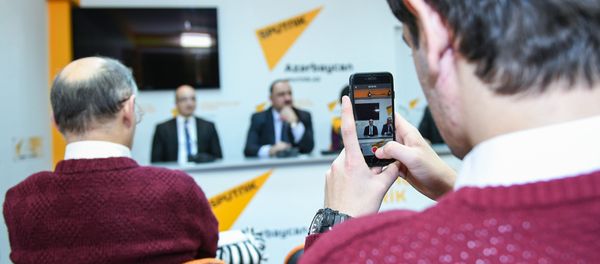 Пресс-конференция на тему Историческое значение туркманчайского мирного договора и его значении в истории современного Азербайджана - Sputnik Азербайджан