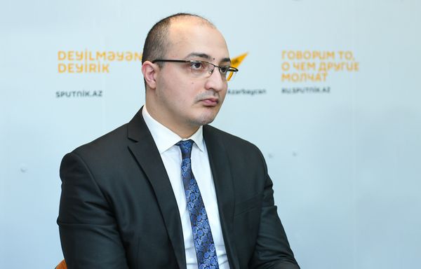 Кандидат политических наук, преподаватель Академии государственного управления при президенте Азербайджана Заур Мамедов - Sputnik Азербайджан
