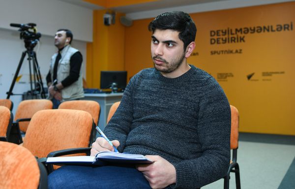 Пресс-конференция на тему актуальных проблем миграционной политики в Азербайджане и их решения в пресс-центре Sputnik Азербайджан - Sputnik Азербайджан