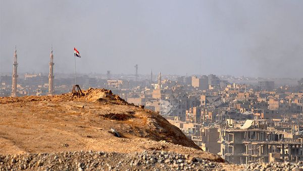 Вид Дейр-эз-Зора во время операции сирийской армии против террористов, фото из архива - Sputnik Азербайджан