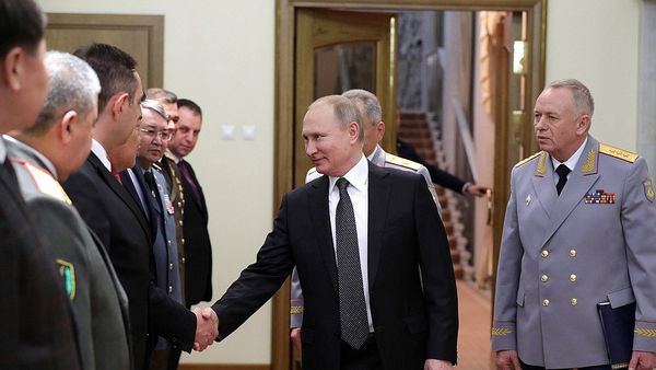 Встреча президента России Владимира Путина с министрами обороны зарубежных стран - Sputnik Азербайджан