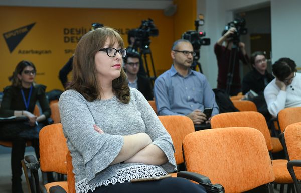Конференция на тему Будущее азербайджано-российских отношений в мультимедийном пресс-центре Sputnik Азербайджан - Sputnik Азербайджан