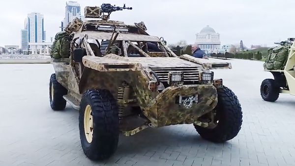 В Грозном представили багги для военных - Sputnik Азербайджан