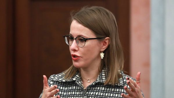 Телеведущая, кандидат в президенты РФ от партии Гражданская инициатива Ксения Собчак - Sputnik Азербайджан