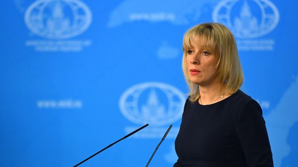 Брифинг официального представителя МИД РФ Марии Захаровой - Sputnik Азербайджан