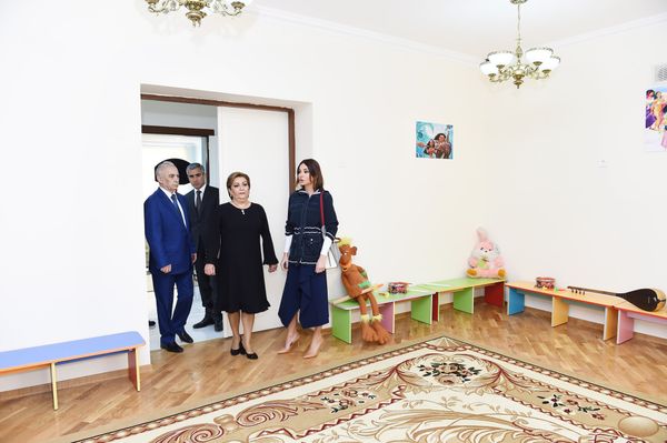 Первый вице-президент Мехрибан Алиева приняла участие в открытии яслей-детского сада санаторного типа номер 9 - Sputnik Азербайджан