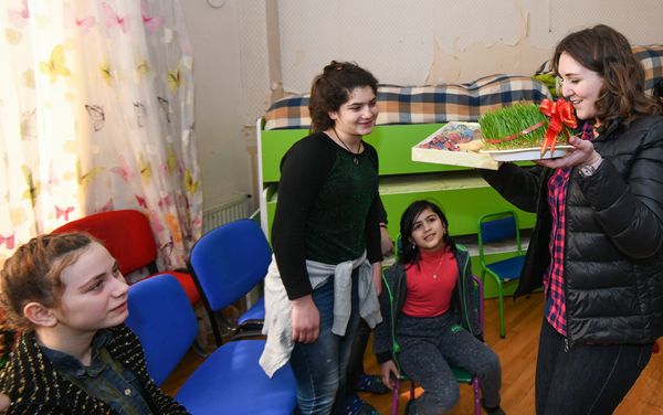 Благотворительная акция #ЩедрыйНовруз (#SəxavətliNovruz), организованная международным информационным агентством Sputnik Азербайджан - Sputnik Азербайджан