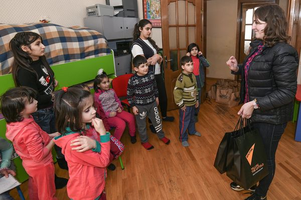 Благотворительная акция #ЩедрыйНовруз (#SəxavətliNovruz), организованная международным информационным агентством Sputnik Азербайджан - Sputnik Азербайджан