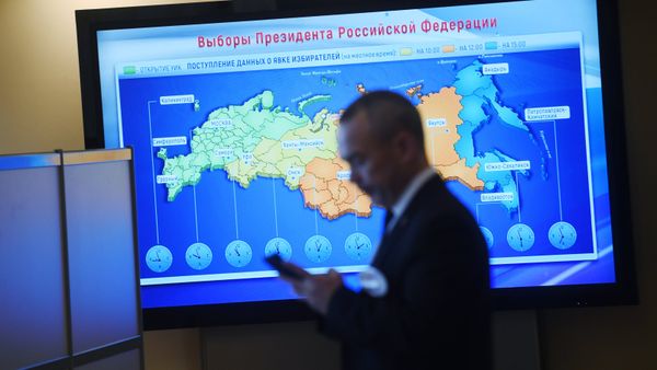 В информационном центре Центральной избирательной комиссии РФ - Sputnik Азербайджан