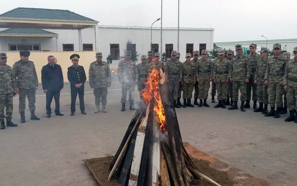 Представители Министерства Обороны и Военной Прокуратуры Азербайджанской Республики посетили воинские части - Sputnik Азербайджан