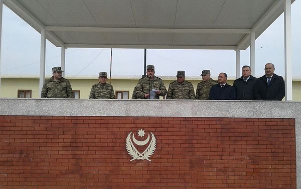 Представители Министерства Обороны и Военной Прокуратуры Азербайджанской Республики посетили воинские части - Sputnik Азербайджан