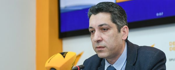 Видеомост Баку-Москва на тему Что ждет российского туриста в Азербайджане на праздник Новруз - Sputnik Азербайджан