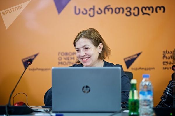 Заместитель Главного редактора МИА Россия сегодня Наталья Лосева Заместитель Главного редактора МИА Россия сегодня Наталья Лосева - Sputnik Азербайджан