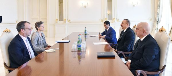 Президент Ильхам Алиев принял руководителя миссии Бюро по демократическим институтам и правам человека ОБСЕ - Sputnik Азербайджан