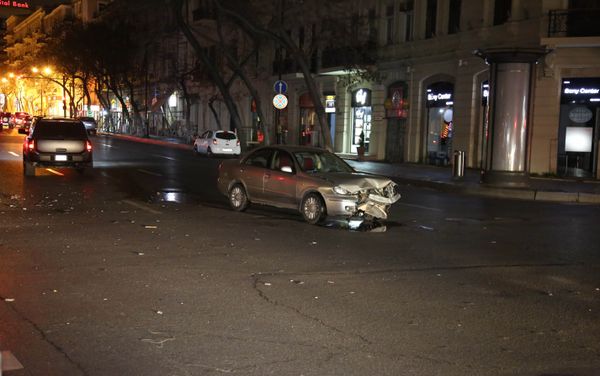 Авария в Насиминском районе Баку - Sputnik Азербайджан