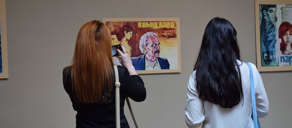 В Музейном центре открылась выставка киноплакатов - Sputnik Азербайджан