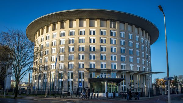 Штаб-квартира Организации по запрещению химического оружия в Гааге, Нидерланды - Sputnik Азербайджан
