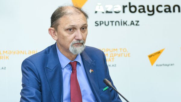 Израильский политолог Юрий Бочаров - Sputnik Азербайджан