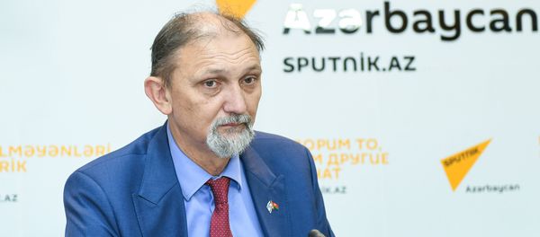Израильский политолог Юрий Бочаров - Sputnik Азербайджан