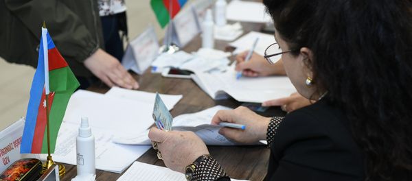 Голосование на выборах президента Азербайджана, 11 апреля 2018 года - Sputnik Азербайджан