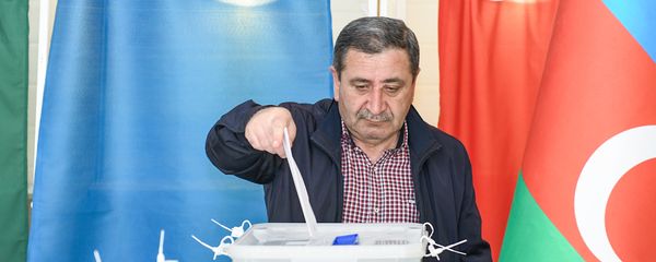 Выборы президента Азербайджана 11 апреля 2018 года - Sputnik Азербайджан